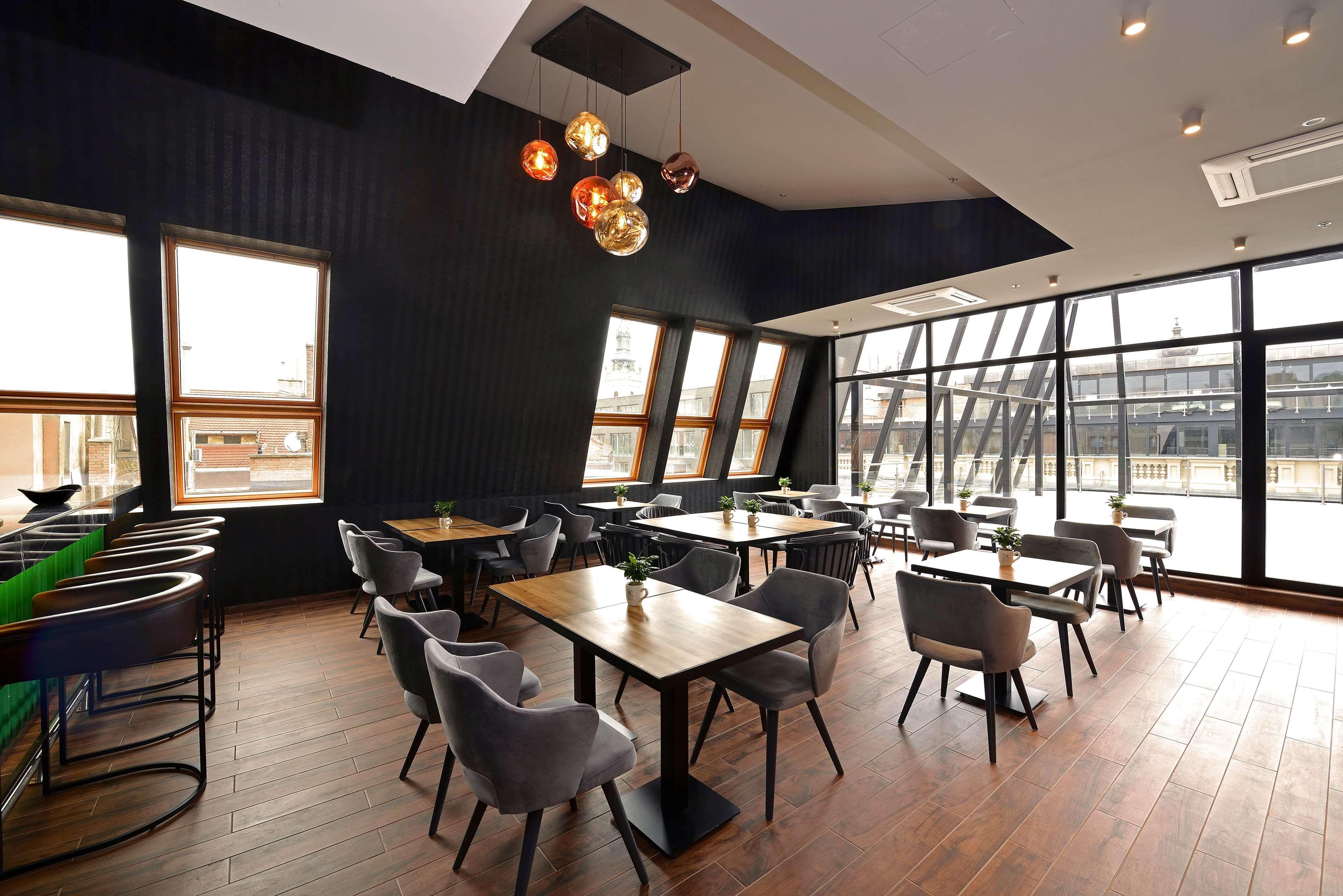 Ramada By Wyndham Budapest City Center Ngoại thất bức ảnh