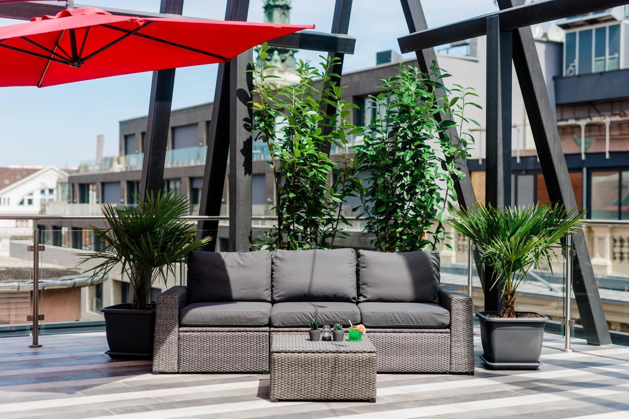 Ramada By Wyndham Budapest City Center Ngoại thất bức ảnh